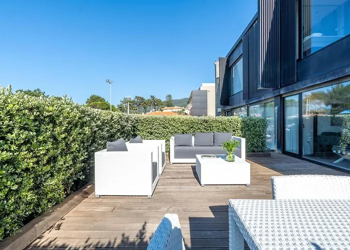 Semesterbostad Front By Portugal Active