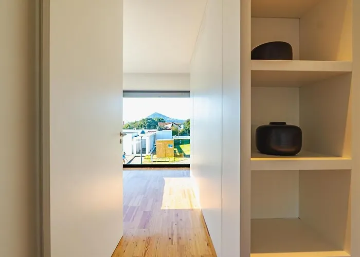 Front By Portugal Active