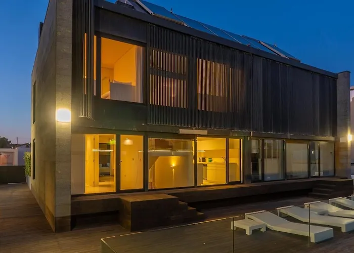 Semesterbostad Front By Portugal Active