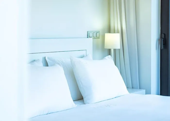 Nyaraló Front By Portugal Active