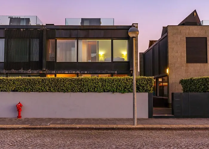 Front By Portugal Active Nyaraló Moledo